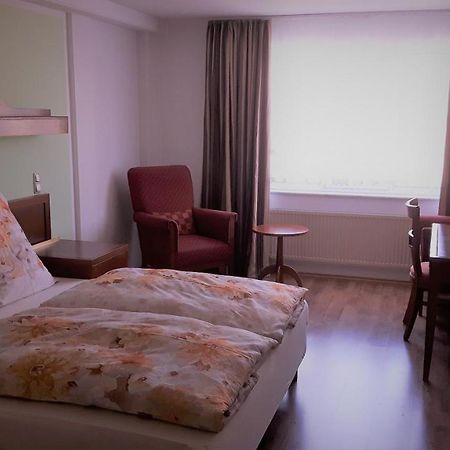 City Hotel Bauer Limbach-Oberfrohna Bagian luar foto