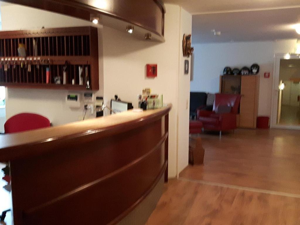 City Hotel Bauer Limbach-Oberfrohna Bagian luar foto