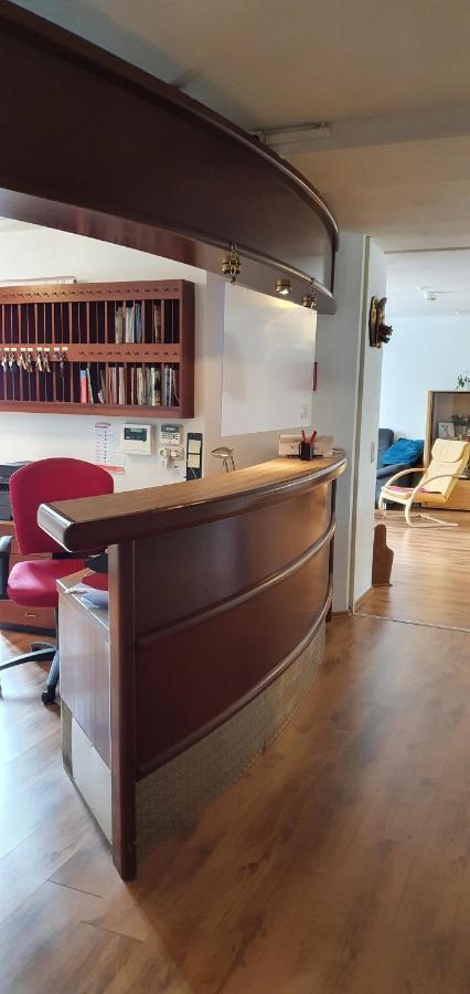 City Hotel Bauer Limbach-Oberfrohna Bagian luar foto