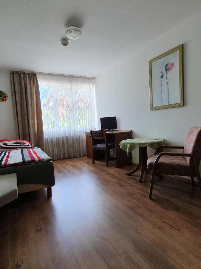 City Hotel Bauer Limbach-Oberfrohna Bagian luar foto