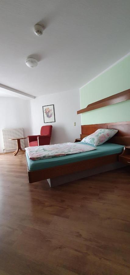 City Hotel Bauer Limbach-Oberfrohna Bagian luar foto